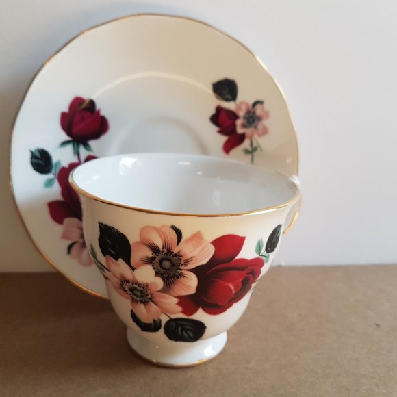 Floral Teacup and Saucer Set - Picture 1 of 5